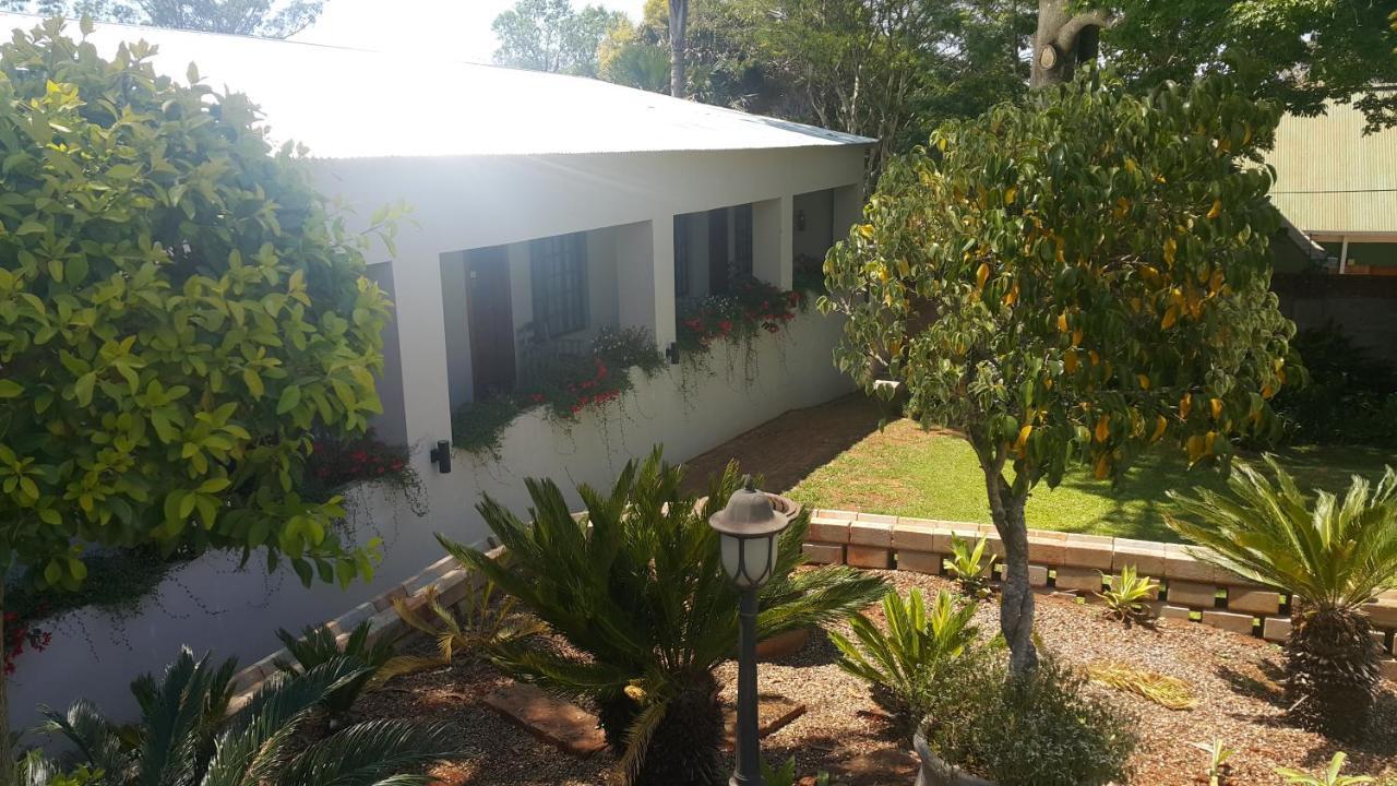 לואי טריכארט 93 On Celliers Guesthouse מראה חיצוני תמונה
